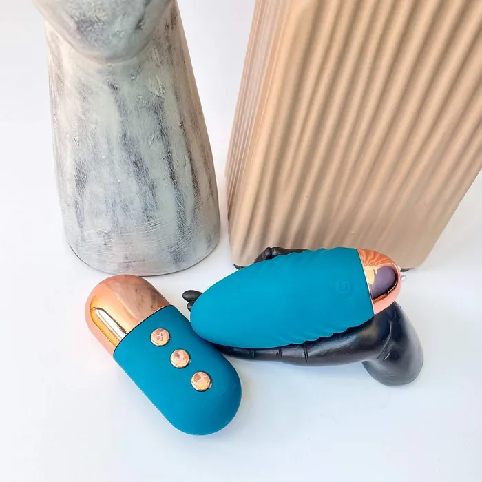Wireless Remote Control Egg Vibrator with Heating Function Eccentric Playroom Essentials Female Sex Toys