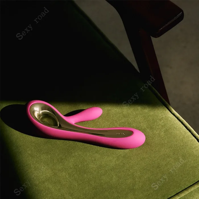 LELO Female Sex Toys LELO Soraya 2 Dual Stimulation Rabbit vibrator