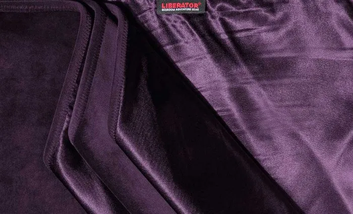 Vibrators Liberator Liberator Waterproof Throw Blanket 80 x 76 King